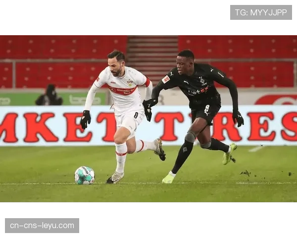 尤文图斯确认中场核心洛卡特利因脚踝伤势缺席本轮对阵罗马的关键战 尤文图斯确认中场核心洛卡特利因脚踝伤势缺席本轮对阵罗马的关键战